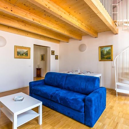 Nova Stylish House In Center By Napoliapartments Екстер'єр фото