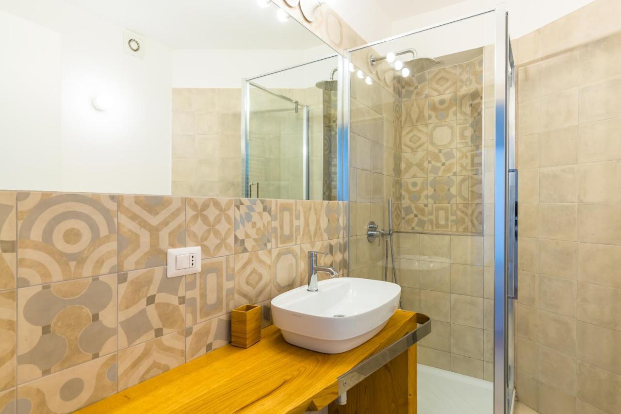 Nova Stylish House In Center By Napoliapartments Екстер'єр фото